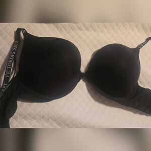 Victoria's Secret  Bombshell Add-2-Cups Smooth Push-Up Bra Black